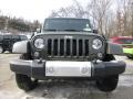 Tank - Wrangler Unlimited Sahara 4x4 Photo No. 9