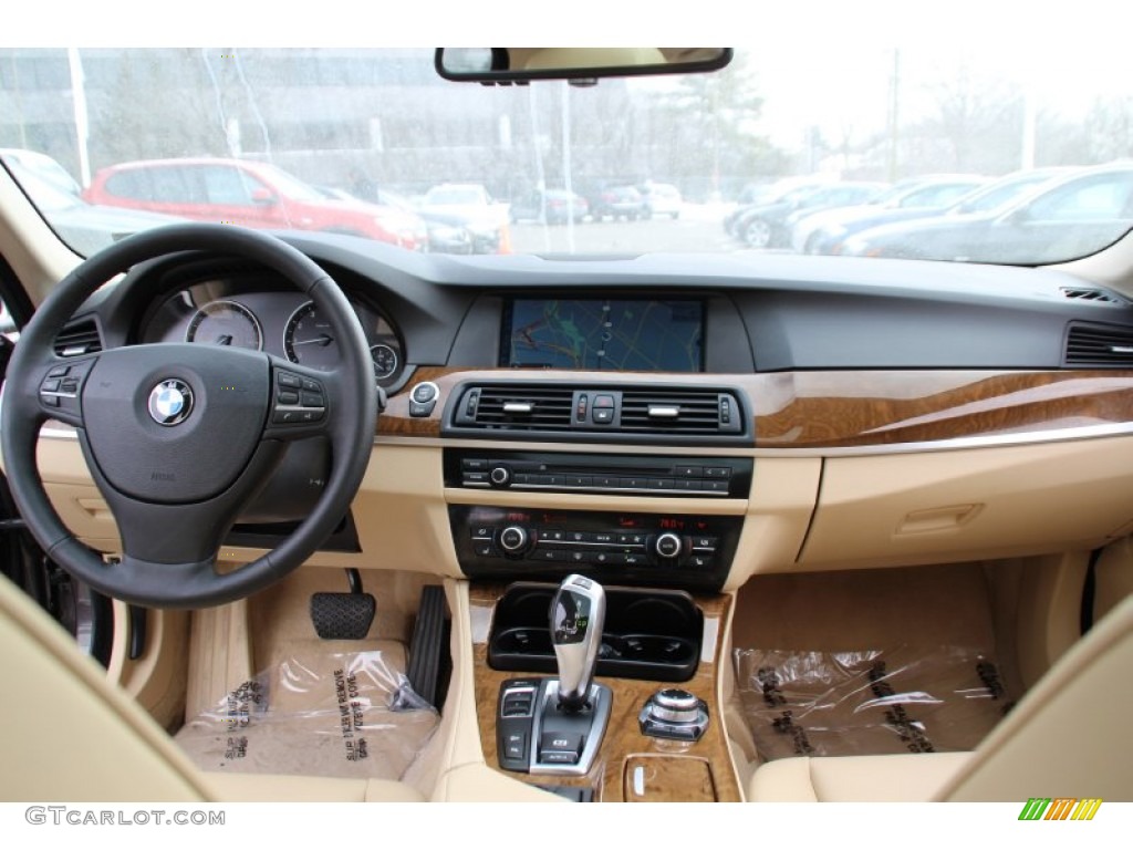 2012 5 Series 528i xDrive Sedan - Milano Beige Metallic / Venetian Beige photo #14