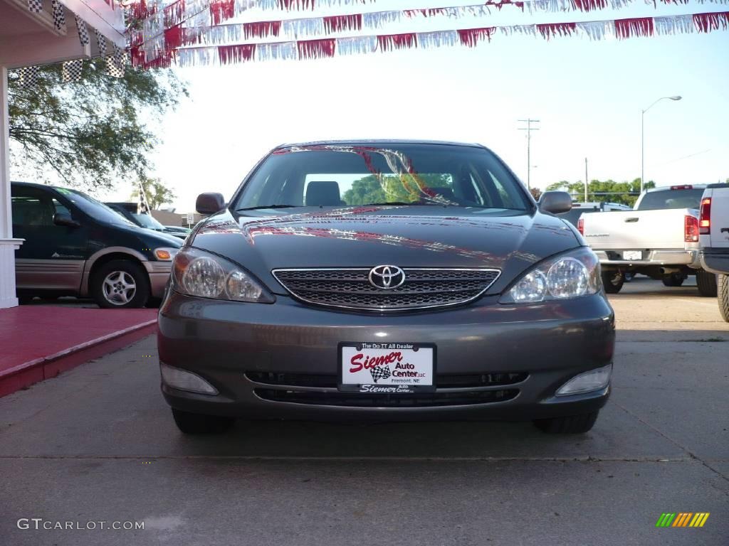 2003 Camry LE - Phantom Gray Pearl / Dark Charcoal photo #11