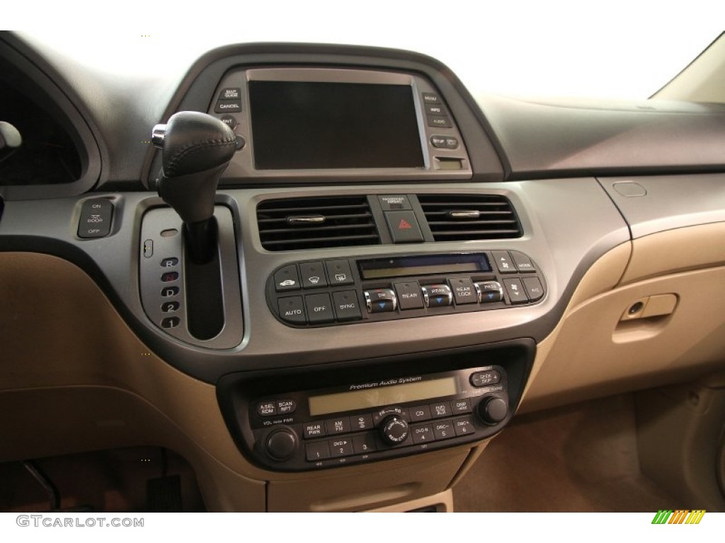2006 Honda Odyssey Touring Controls Photo #101337687