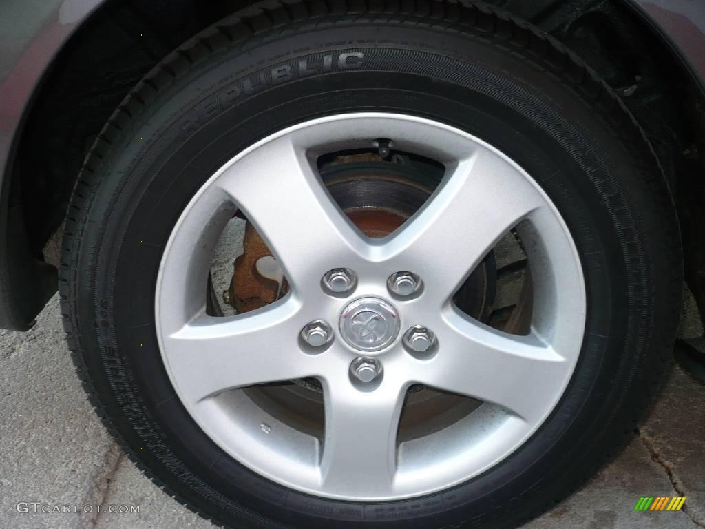 2003 Camry LE - Phantom Gray Pearl / Dark Charcoal photo #17