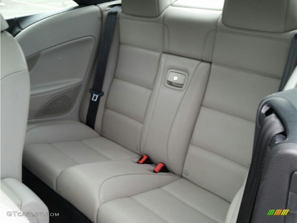 2009 Volkswagen Eos Komfort Rear Seat Photo #101339874