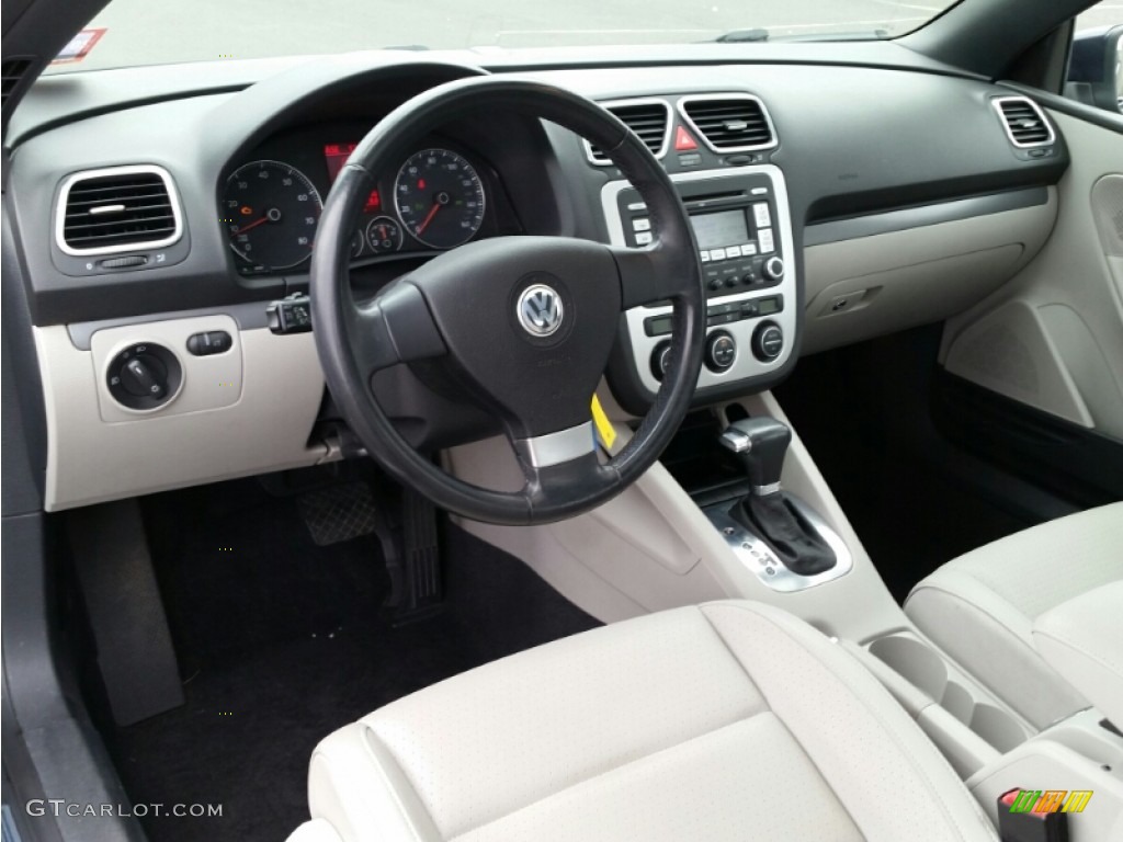 Moonrock Grey Interior 2009 Volkswagen Eos Komfort Photo #101339910