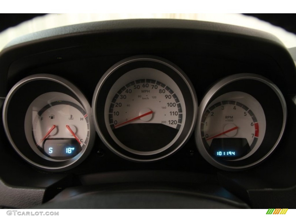 2008 Dodge Grand Caravan SXT Gauges Photos