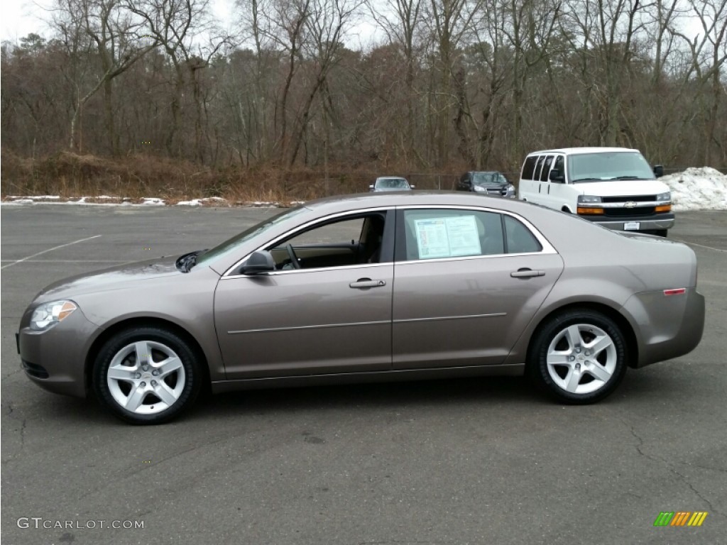 2010 Malibu LS Sedan - Mocha Steel Metallic / Cocoa/Cashmere photo #10