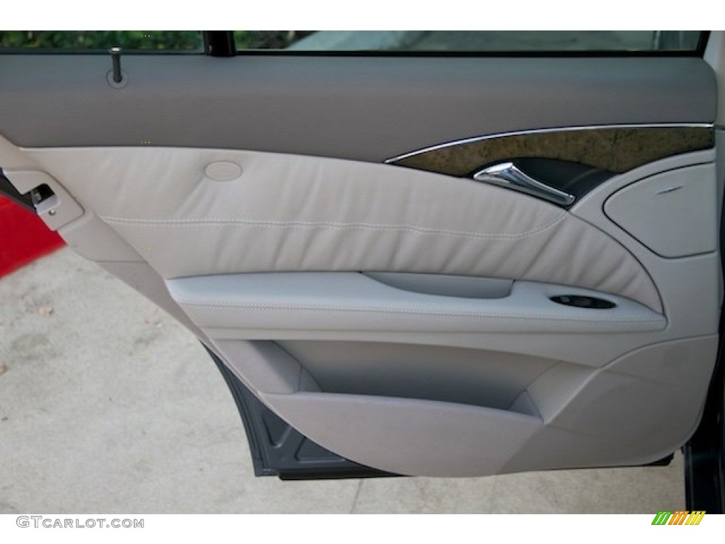 2006 E 350 Sedan - Platinum Blue Metallic / Ash photo #25