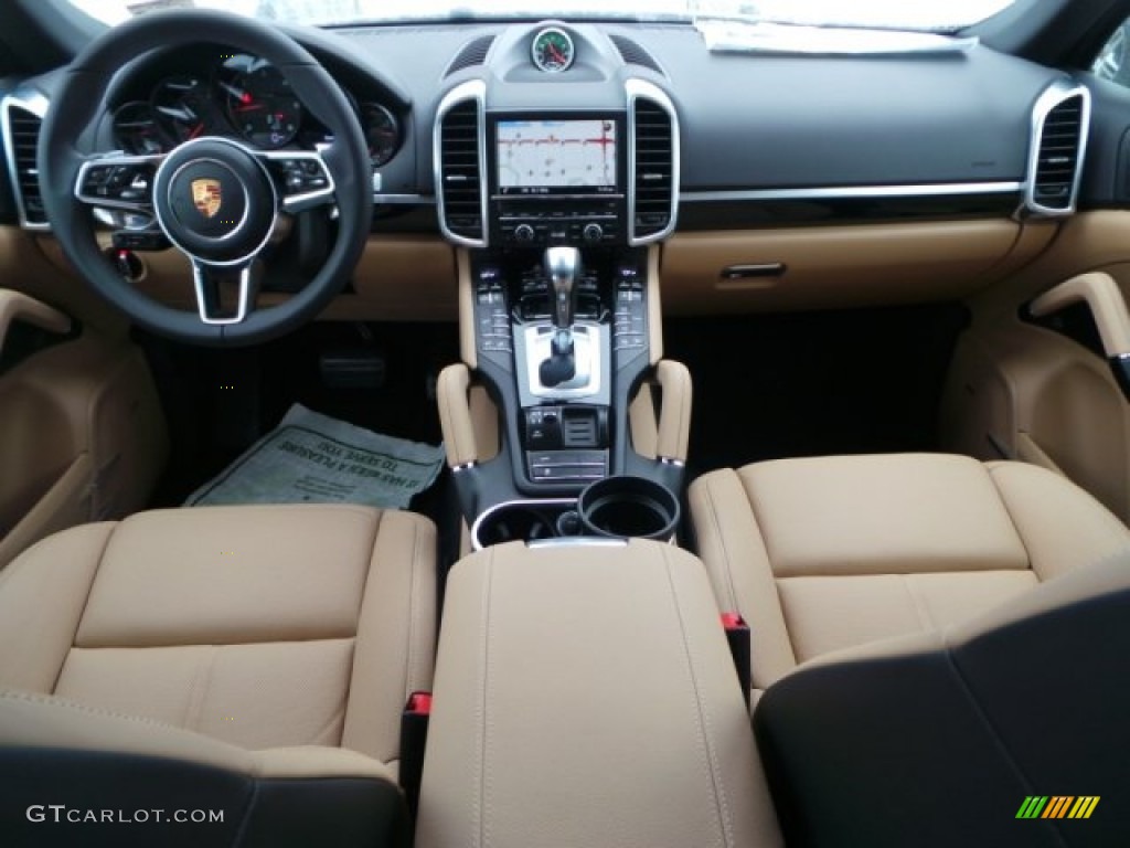 2015 Porsche Cayenne Diesel Black/Luxor Beige Dashboard Photo #101350102