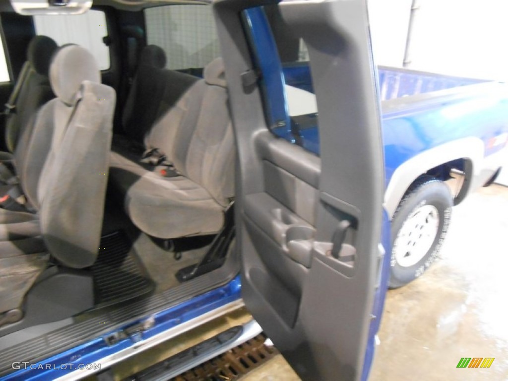 2003 Silverado 1500 LS Extended Cab 4x4 - Arrival Blue Metallic / Dark Charcoal photo #12