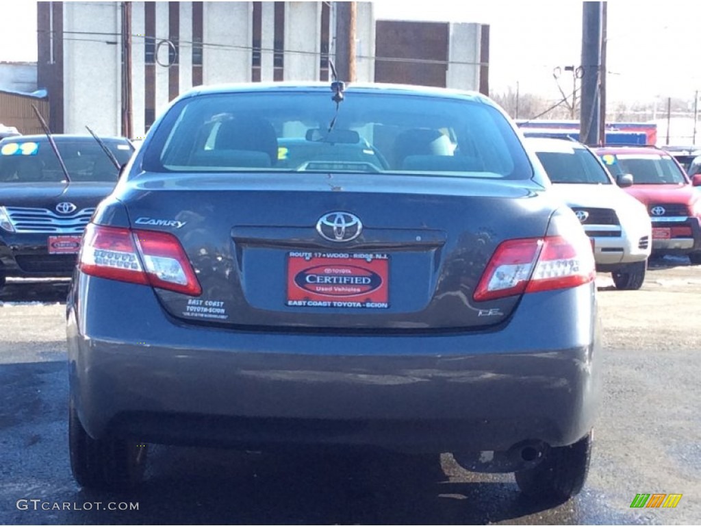 2010 Camry LE - Magnetic Gray Metallic / Ash Gray photo #4