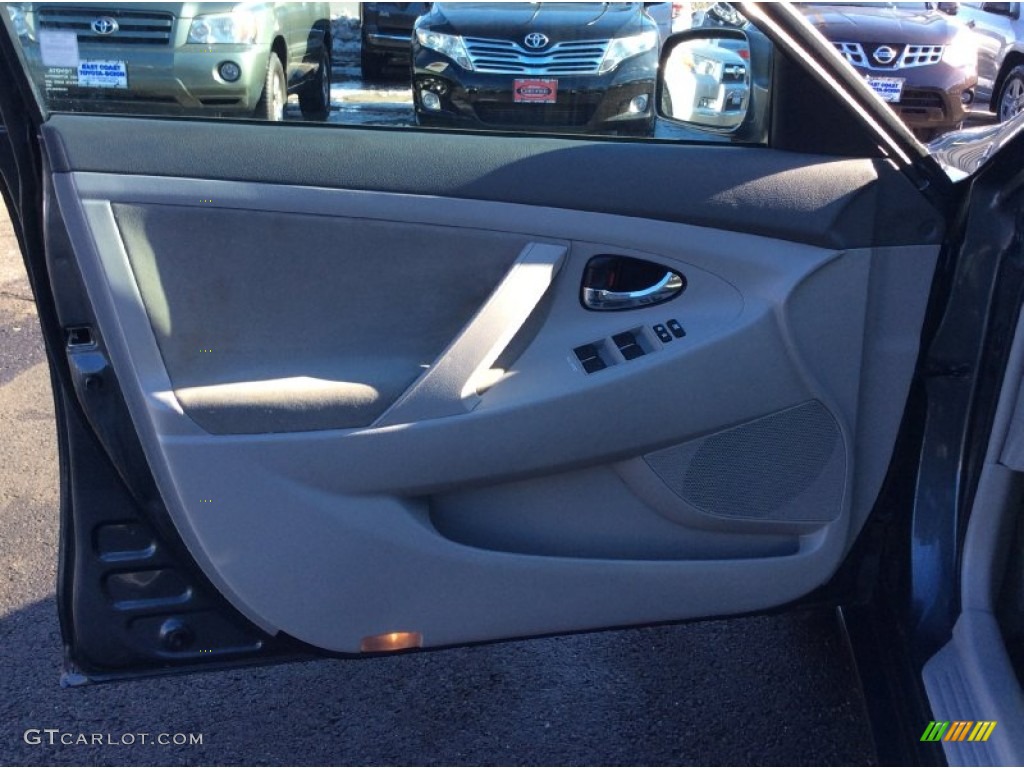 2010 Camry LE - Magnetic Gray Metallic / Ash Gray photo #9