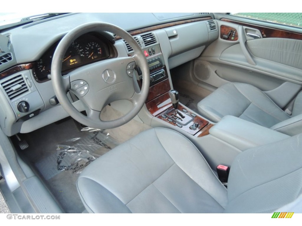 Ash Interior 2001 Mercedes-Benz E 320 Sedan Photo #101356341