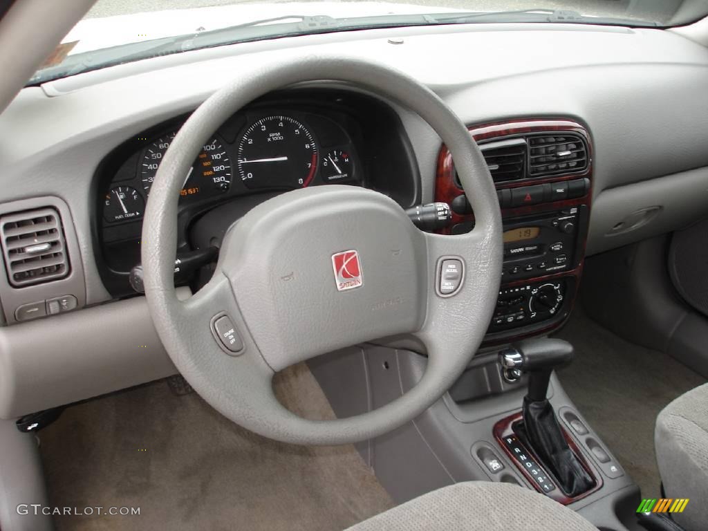 2002 L Series L200 Sedan - Cream White / Gray photo #9