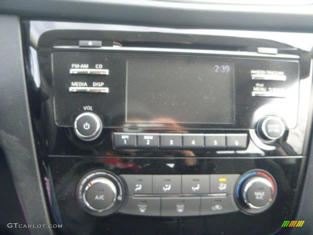 2015 Rogue S AWD - Arctic Blue Metallic / Charcoal photo #18