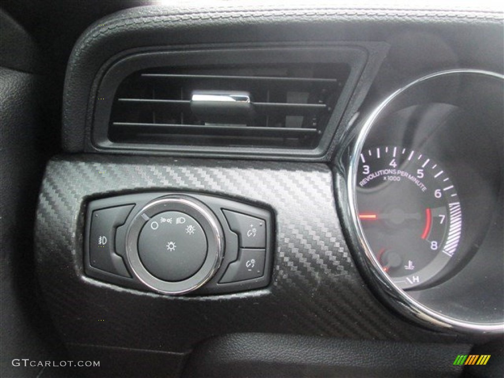 2015 Mustang V6 Coupe - Ingot Silver Metallic / Ebony photo #16