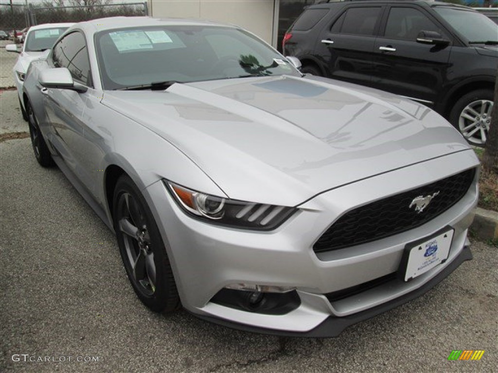 2015 Mustang V6 Coupe - Ingot Silver Metallic / Ebony photo #26