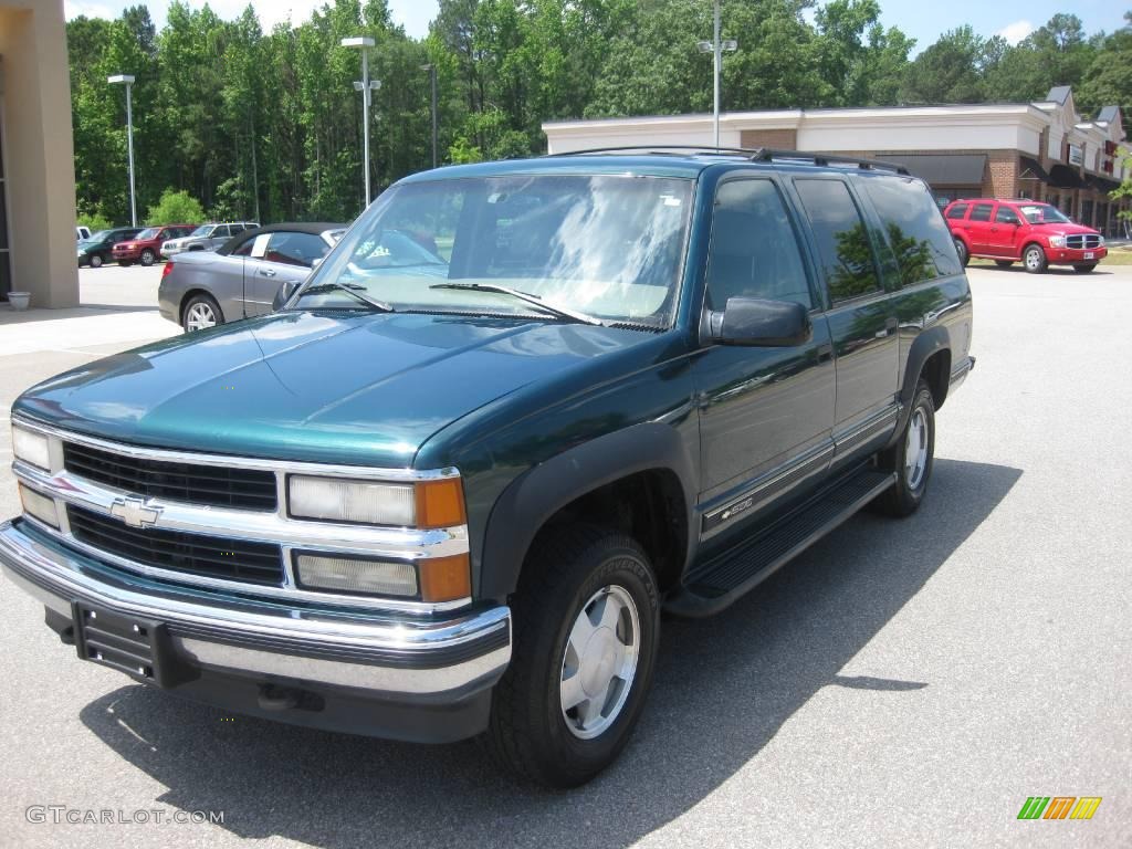 1997 Suburban K1500 LT 4x4 - Emerald Green Metallic / Gray photo #1