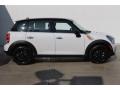 2015 Light White Mini Countryman Cooper  photo #2