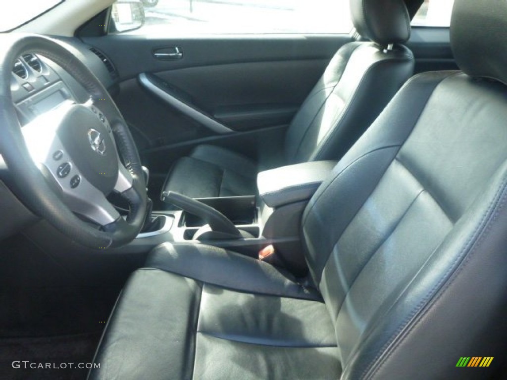 2008 Altima 2.5 S Coupe - Radiant Silver Metallic / Charcoal photo #9