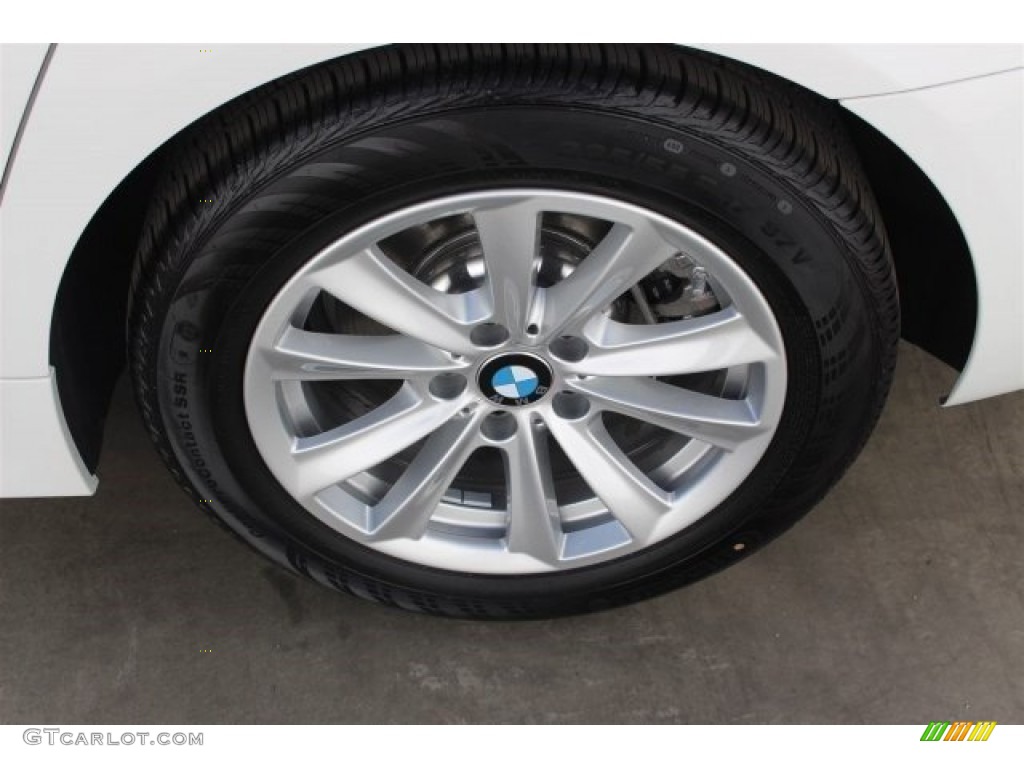 2015 BMW 5 Series 528i Sedan Wheel Photos