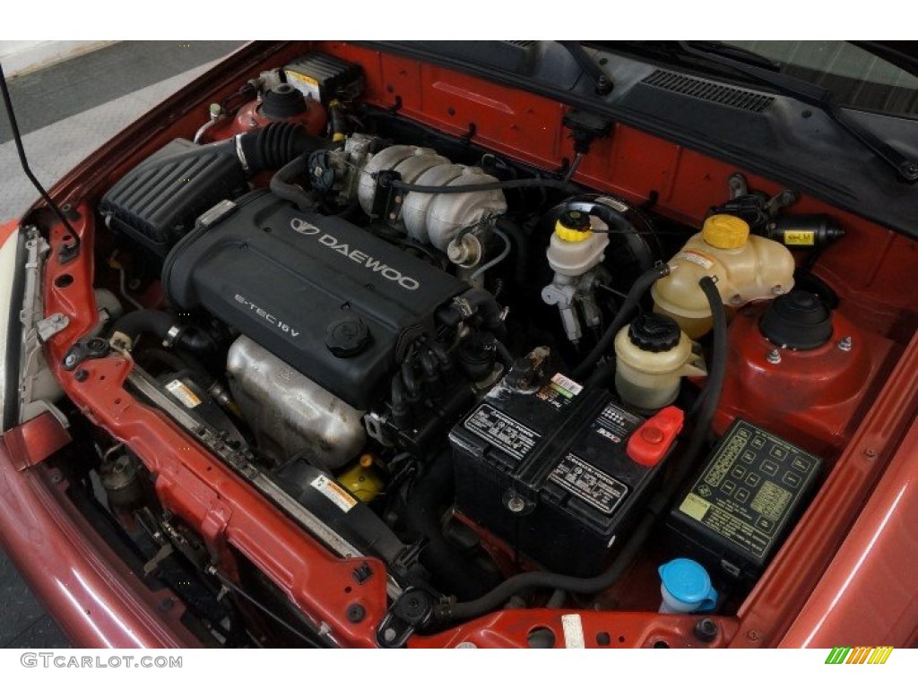2002 Daewoo Lanos S Coupe Engine Photos