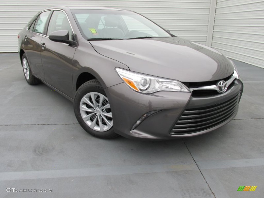 2015 Camry LE - Predawn Gray Mica / Ash photo #2