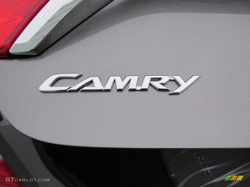2015 Camry LE - Predawn Gray Mica / Ash photo #14