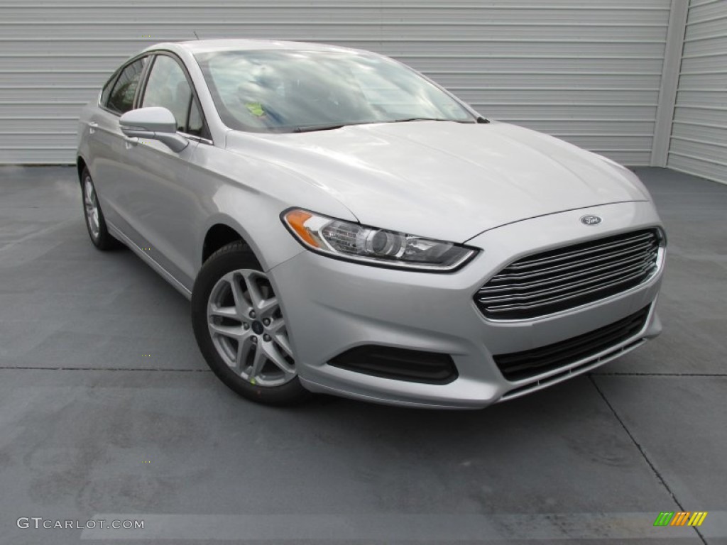 Ingot Silver Metallic 2015 Ford Fusion SE Exterior Photo #101402142