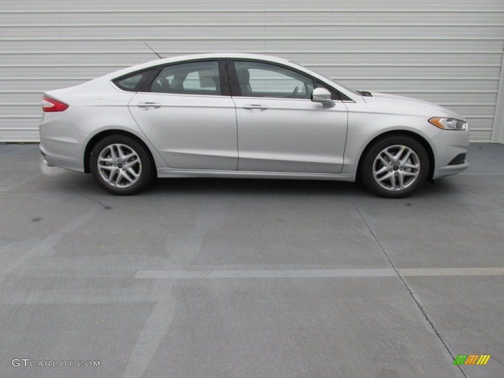 Ingot Silver Metallic 2015 Ford Fusion SE Exterior Photo #101402151