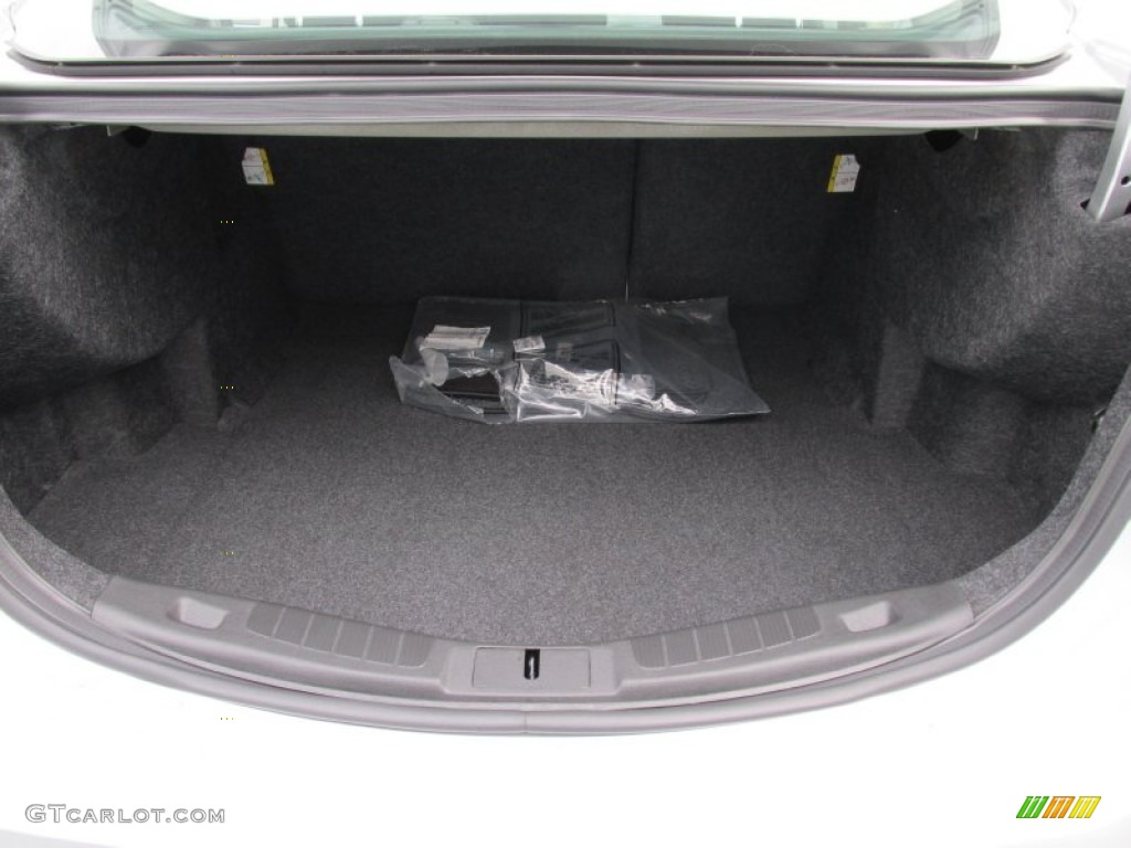 2015 Ford Fusion SE Trunk Photo #101402304