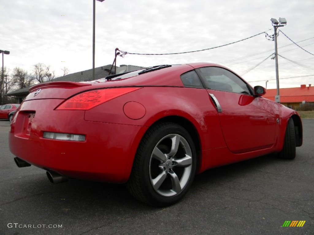 2006 350Z Enthusiast Coupe - Redline / Carbon Black photo #10