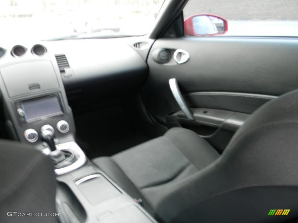 2006 350Z Enthusiast Coupe - Redline / Carbon Black photo #14