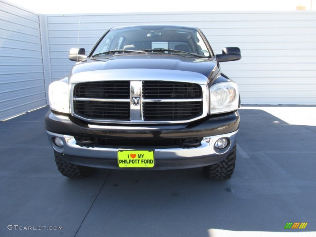 2007 Ram 2500 SLT Mega Cab 4x4 - Brilliant Black / Medium Slate Gray photo #5