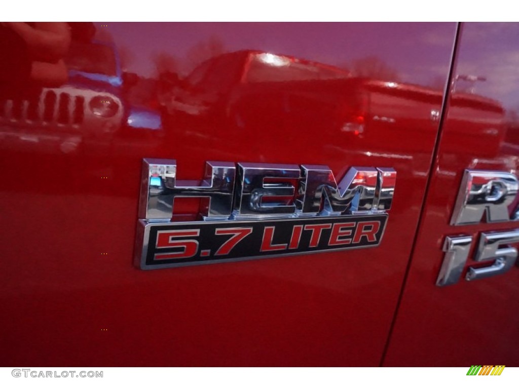 2015 1500 Sport Quad Cab 4x4 - Flame Red / Black photo #6