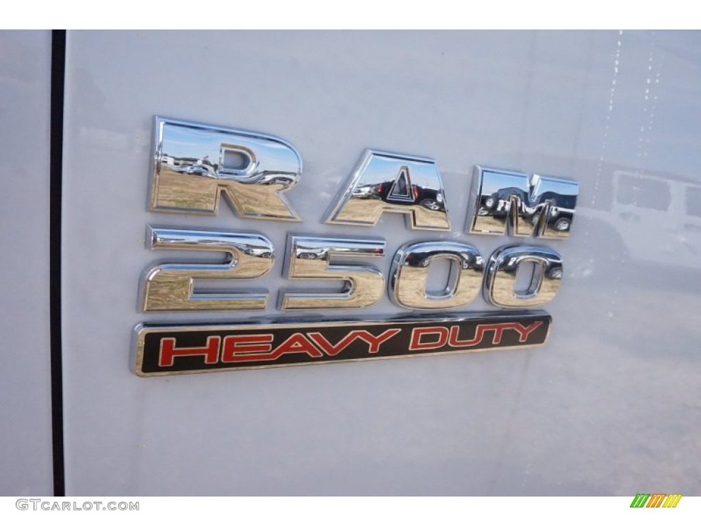 2015 Ram 2500 Tradesman Crew Cab Marks and Logos Photos