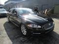Ultimate Black Metallic - XJ XJL Photo No. 7