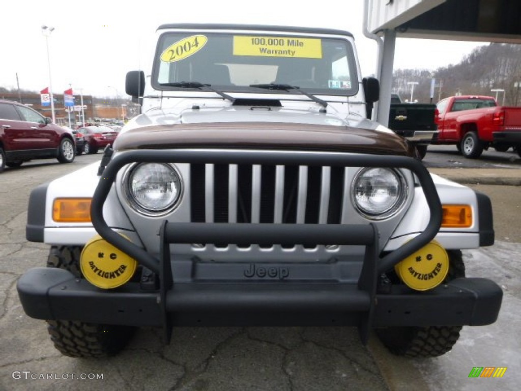 2004 Wrangler Sport 4x4 - Bright Silver Metallic / Dark Slate Gray photo #3