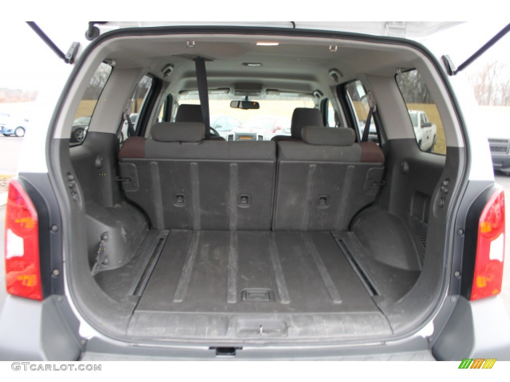 2010 Xterra Off Road 4x4 - Avalanche White / Gray/Red photo #5