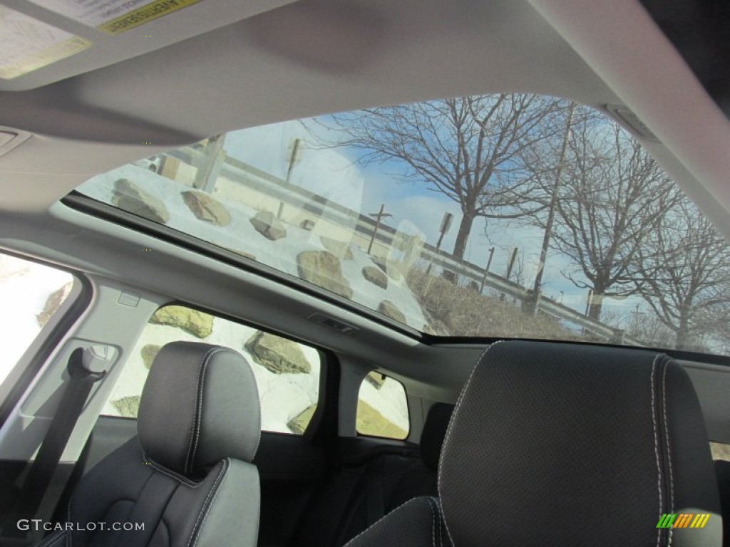 2015 Range Rover Evoque Dynamic - Fuji White / Ebony photo #11