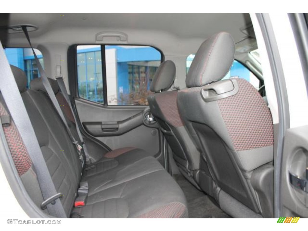 2010 Xterra Off Road 4x4 - Avalanche White / Gray/Red photo #9