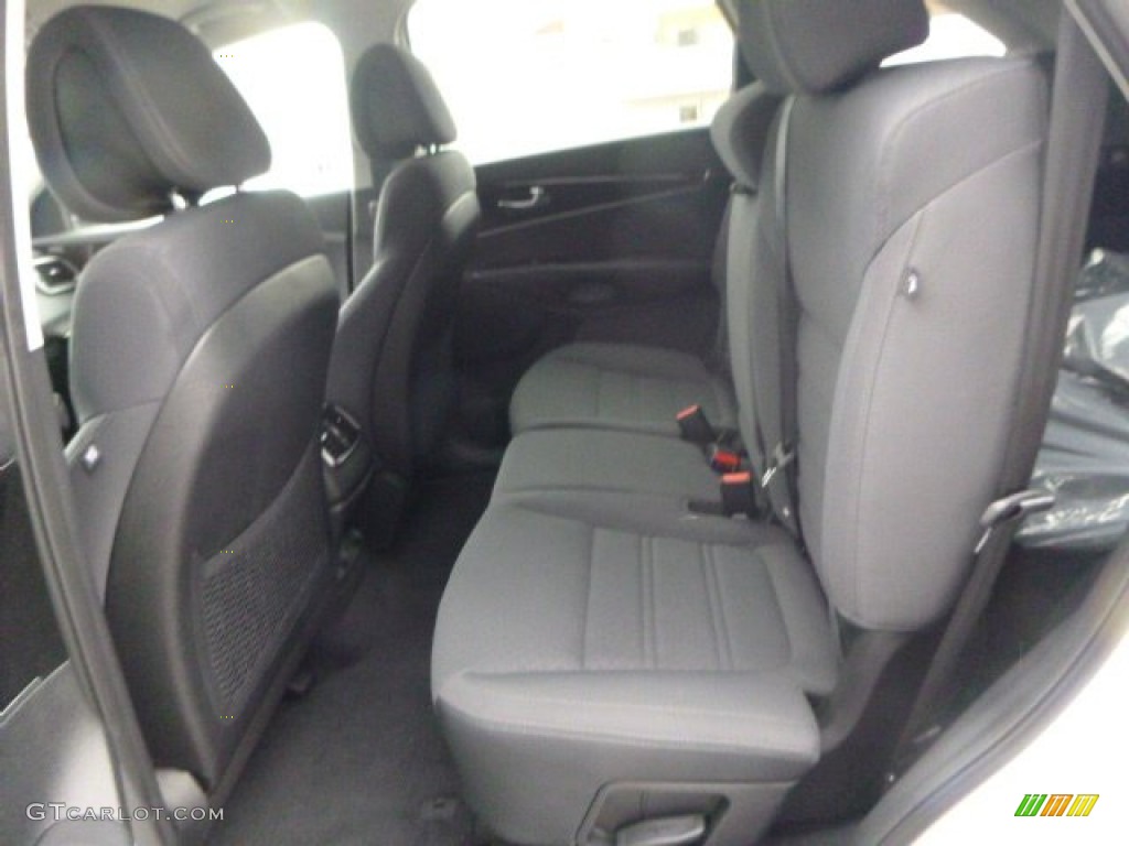 2016 Kia Sorento LX AWD Rear Seat Photo #101414332