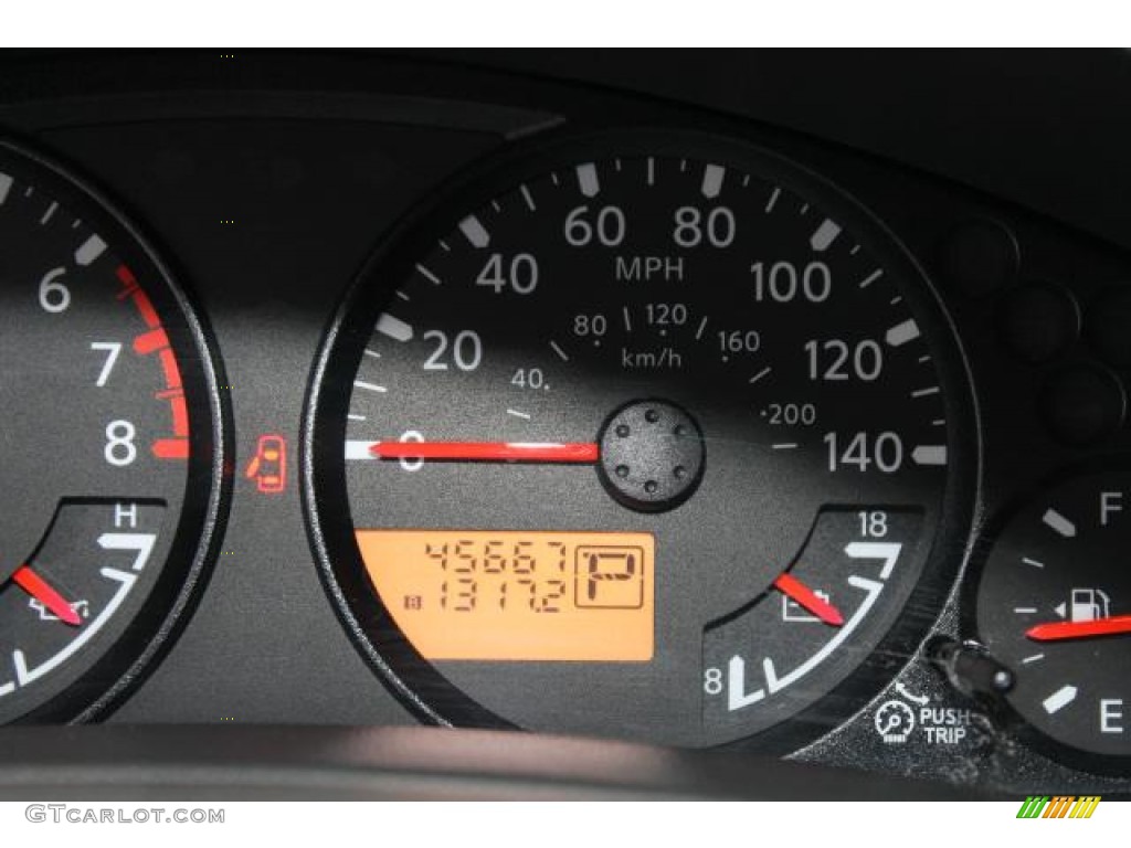 2010 Xterra Off Road 4x4 - Avalanche White / Gray/Red photo #14