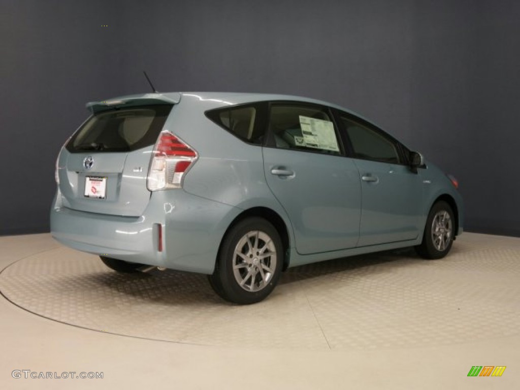 2015 Prius v Two - Sea Glass Pearl / Ash photo #8