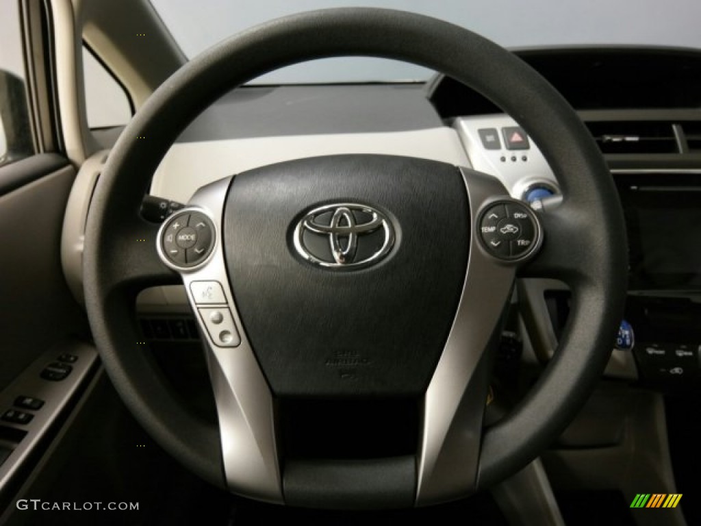 2015 Prius v Two - Sea Glass Pearl / Ash photo #21