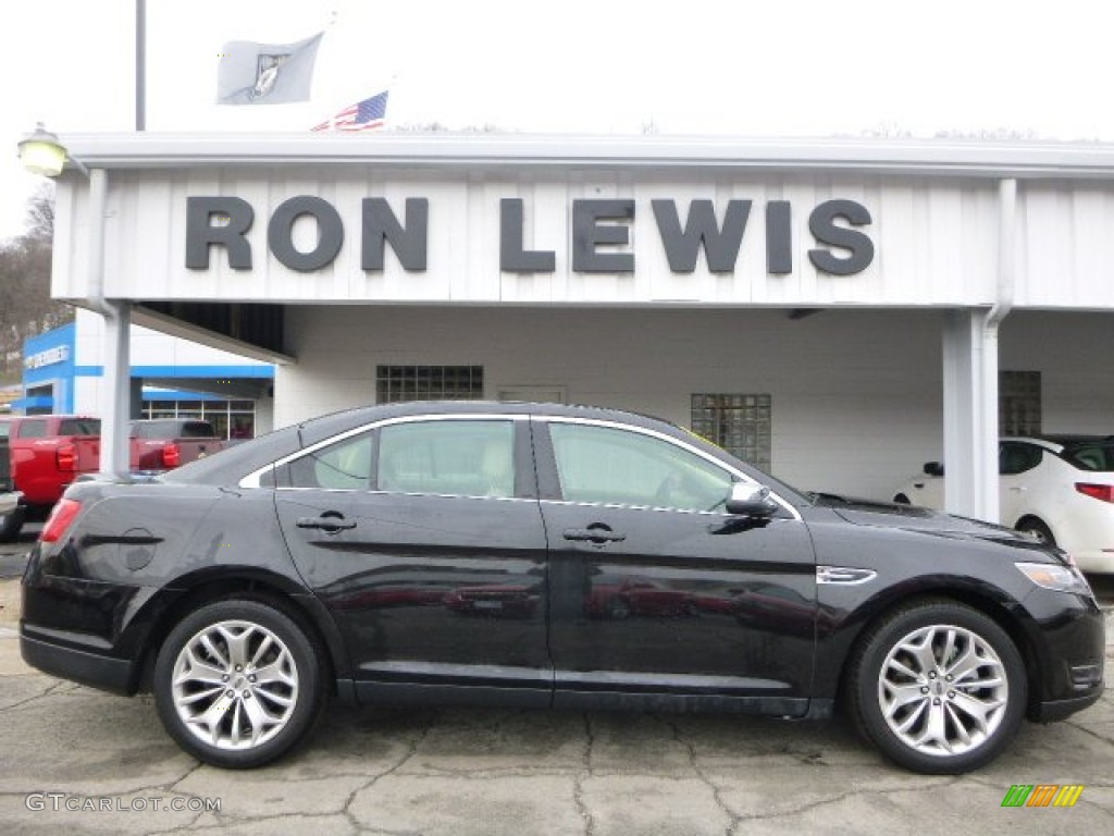 2015 Taurus Limited - Tuxedo Black Metallic / Dune photo #1
