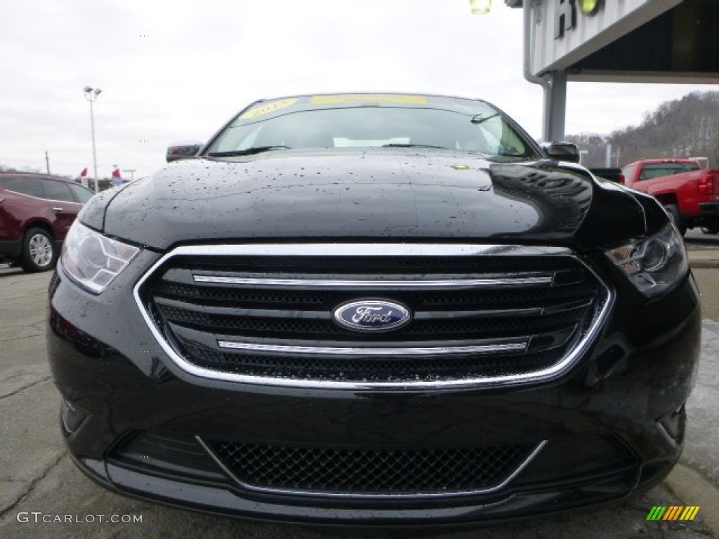 2015 Taurus Limited - Tuxedo Black Metallic / Dune photo #3