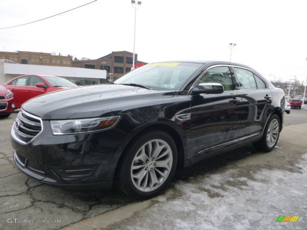 2015 Taurus Limited - Tuxedo Black Metallic / Dune photo #4