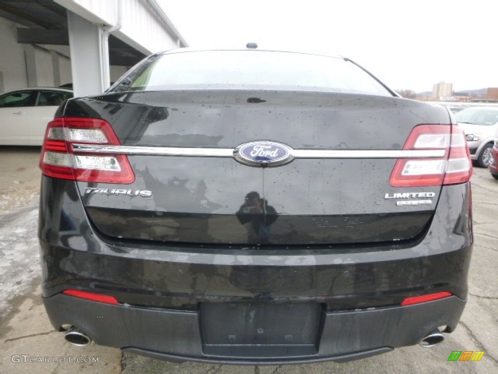 2015 Taurus Limited - Tuxedo Black Metallic / Dune photo #7