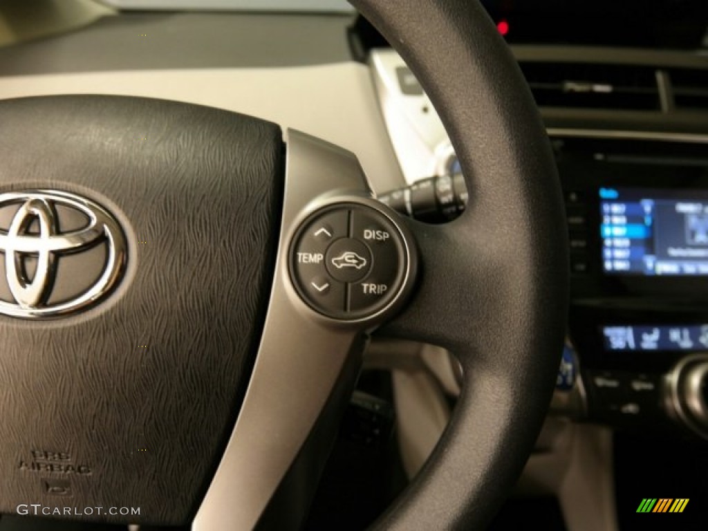 2015 Prius v Two - Sea Glass Pearl / Ash photo #33