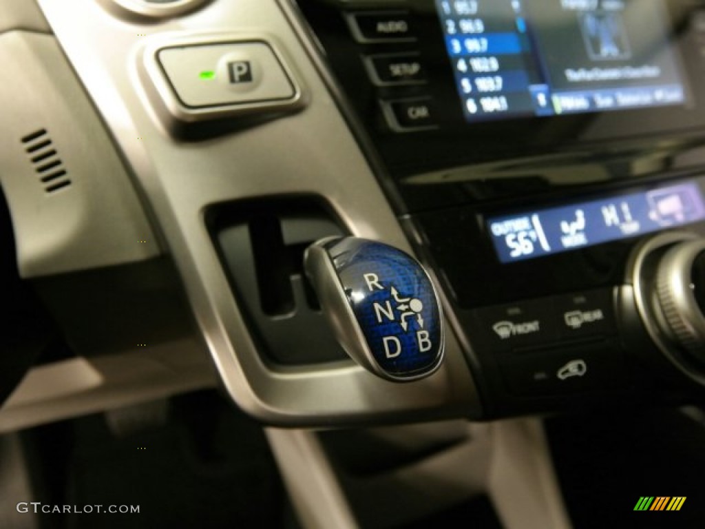 2015 Prius v Two - Sea Glass Pearl / Ash photo #35