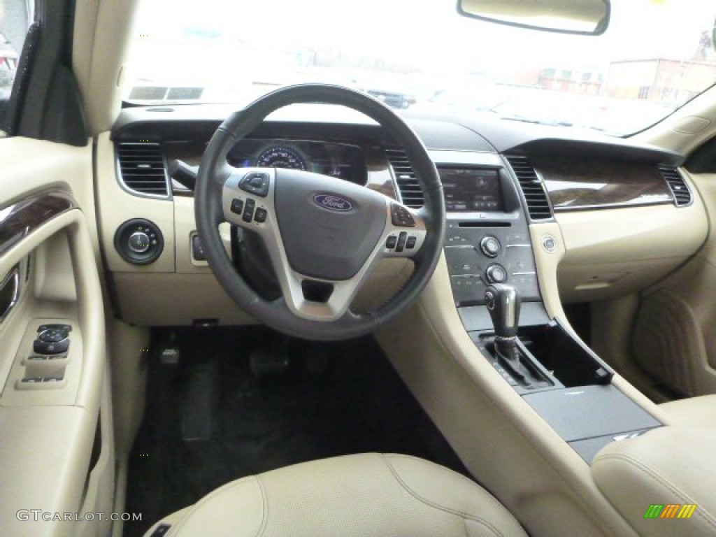 2015 Taurus Limited - Tuxedo Black Metallic / Dune photo #14